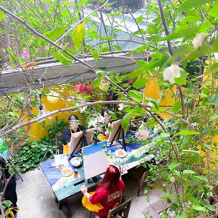 Chu Nhat Cafe & Homestay - 12 Ngo 41 Duong Lang - Co So 1 Hanoi Exterior photo